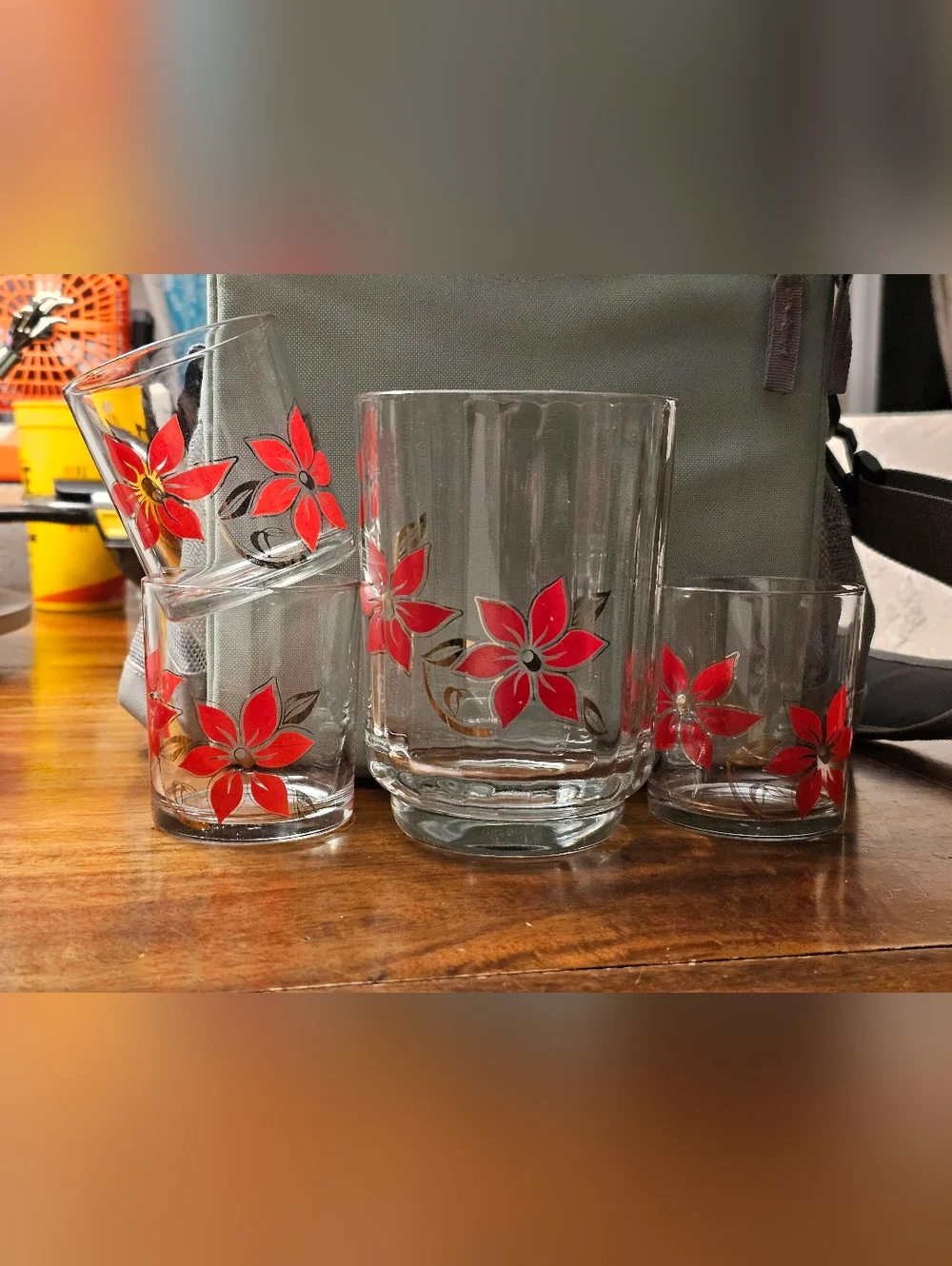 Vintage Poinsetta Ice Bucket And Drinking Glasses Set Of 4 Red Gold Retro